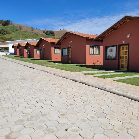San Nicolas Residencial Sao Bento do Sapucai Exterior photo